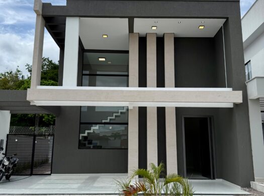 Casa Duplex com 4, piscina e churrasqueira, venda no Mosaico Ponta Negra – Manaus