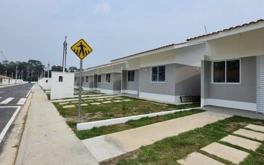 Happy Residencial Casas de 3 quartos a venda no Tarumã Manaus AM