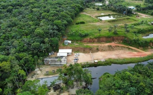 Balneário e Chácara a venda no Janauari com 3.5ha, Iranduba AM