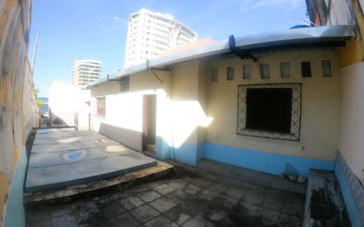 Casa de 3 quartos sendo 2 suítes à venda no Adrianópolis Manaus AM