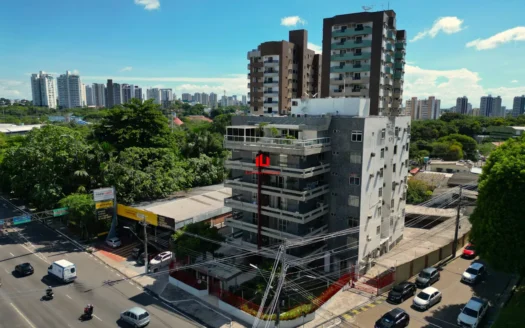 Condomínio San Remo Apartamento 3 quartos a VENDA no Parque Dez Manaus AM.