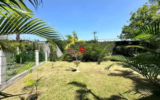 Reserva das Flores Casa duplex com 3 suítes a VENDA Ponta Negra Manaus AM