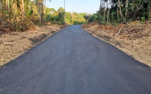 Chacaras Caminho das Águas, Lotes a venda na AM 010