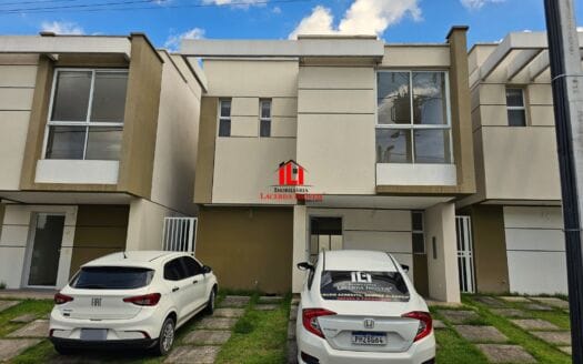 Villa Toscana Residenza, Casa Duplex com 3 suítes, 3 vagas de garagens a venda no Bairro Laranjeiras – Manaus AM
