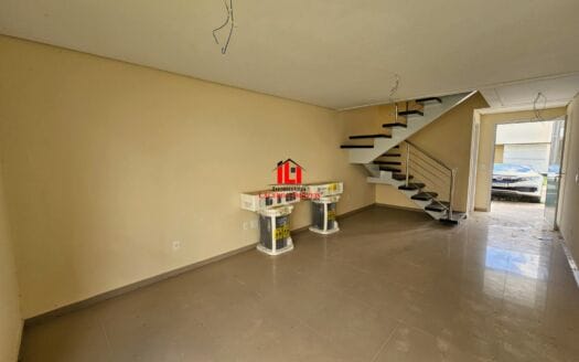 Villa Toscana Residenza, Casa Duplex com 3 suítes, 3 vagas de garagens a venda no Bairro Laranjeiras – Manaus AM